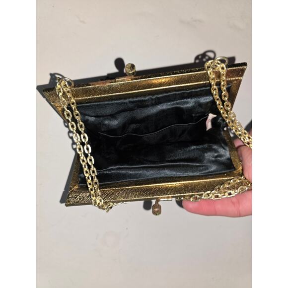 Vintage Handmade Beaded Black/Gold Clutch Purse - Picture 4 of 7